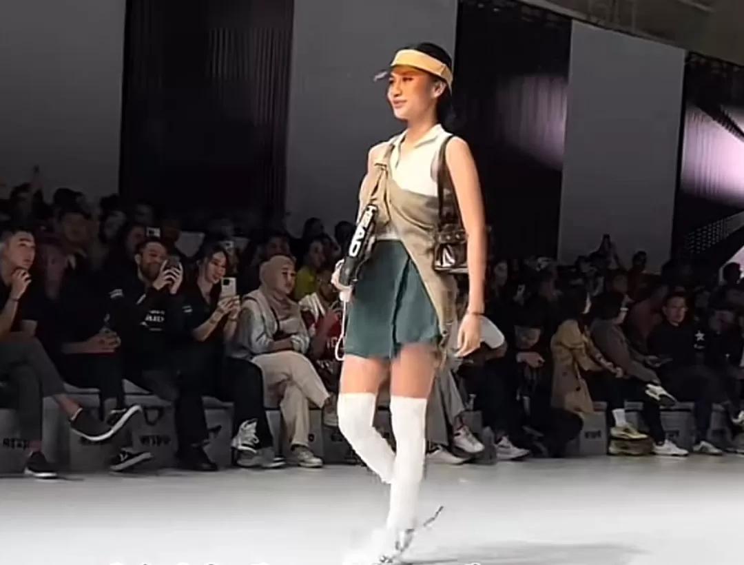 Ilustrasi artikel: Erspo minta maaf terkait model yang tampil di Jakarta Fashion Week 2025