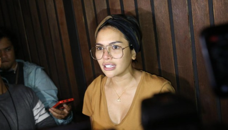  Datang Ke Polres Jaksel Nikita Mirzani Buat Laporan, Masalah Serius   