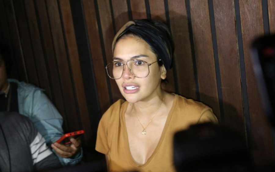 Datang Ke Polres Jaksel Nikita Mirzani Buat Laporan, Masalah Serius