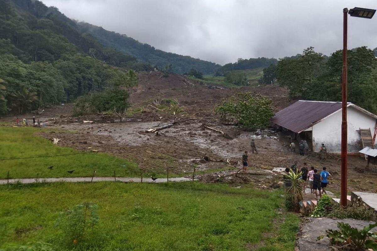 Longsor Maut Terjang Manggarai Timur, Tiga Warga Tewas dan Puluhan Bangunan Rusak