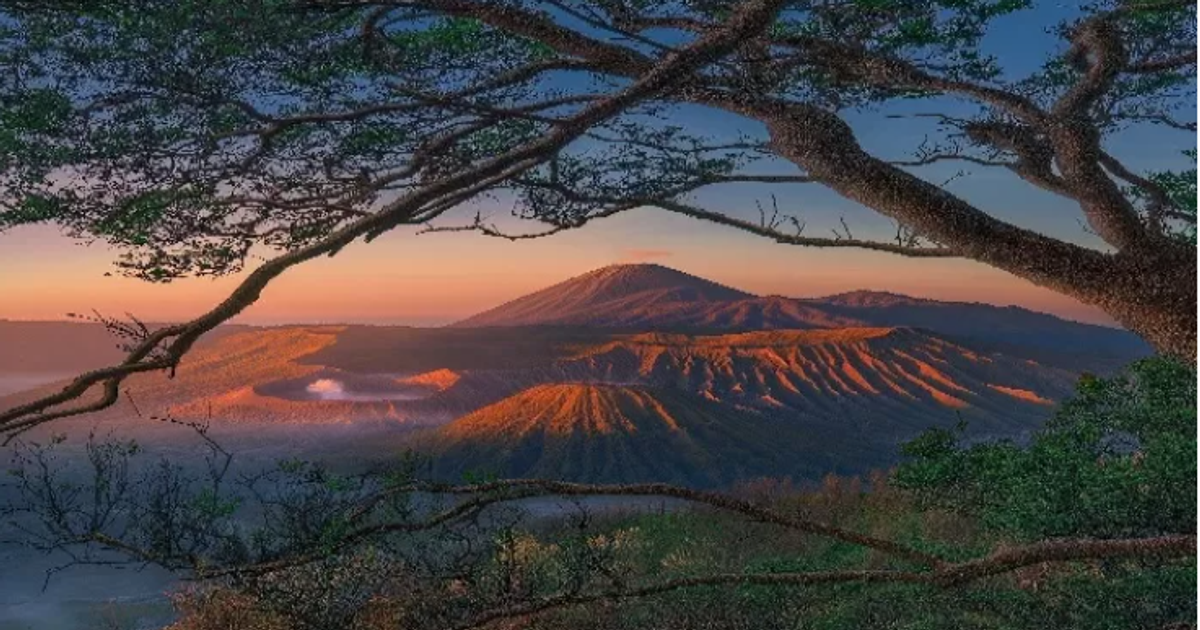 Ilustrasi artikel: 10 Gunung Indonesia yang Penuh Cerita Horor Diyakini Sebagai Tempat Bersemayamnya Para Mahluk Astral,