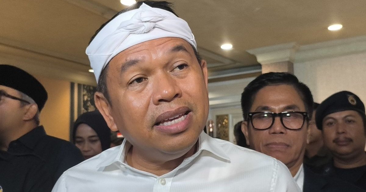 Ilustrasi artikel: Dedi Mulyadi Tinjau Siswa Purwakarta yang Olok Guru, Kini Bersih-bersih, Juni ke Barak Militer