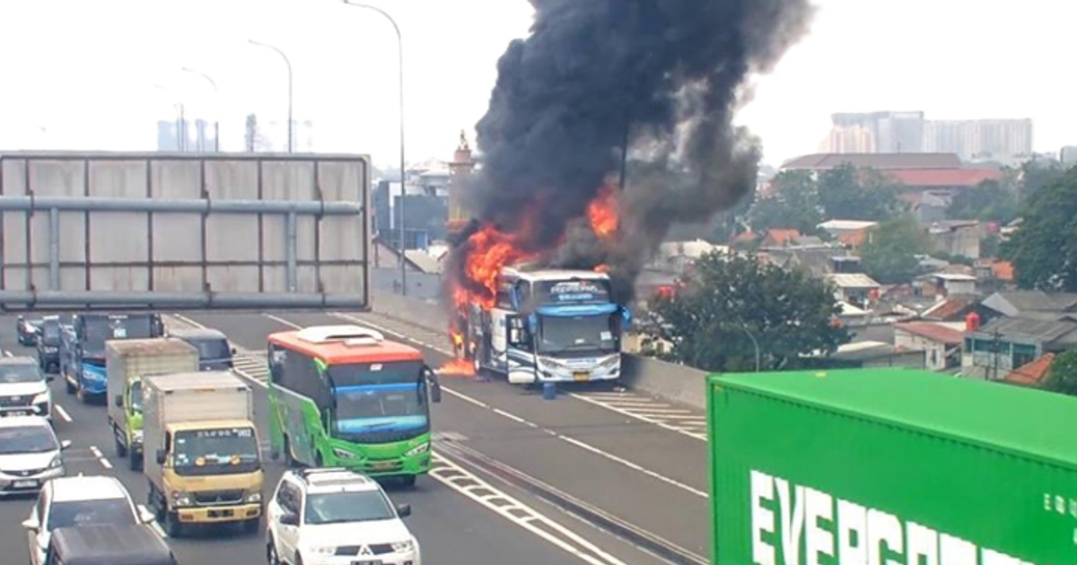 Ilustrasi artikel: Terbakar ! Bus Angkut 58 Anak Rombongan TK di Tol Wiyoto Jaktim