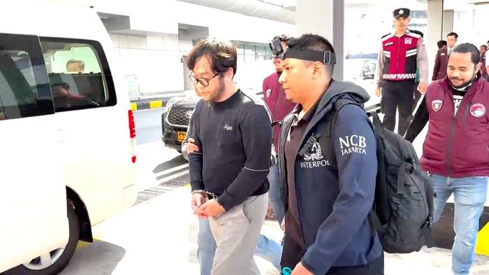 Frans Diduga Tukar Rupiah ke SGD Sebelum Kirim Dana ke Gembong Narkoba Fredy di Thailand