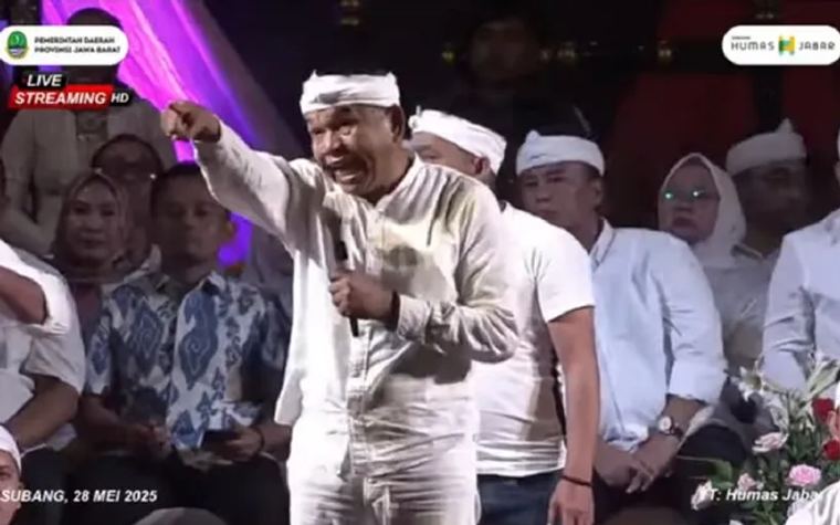 kang dedi mulyadi marah kepenonton yang bawa spanduk persikas