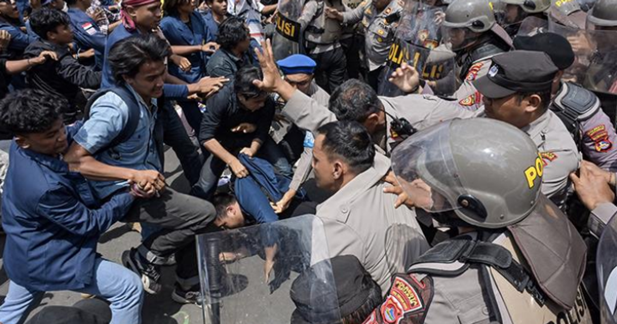 Ilustrasi artikel: Mahasiswa UPNVJ Ditangkap Saat Demo di DPR, Kampus Kecam Aksi Represif Polisi