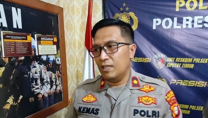Polisi ungkap motif bunuh diri satu keluarga di Tangsel