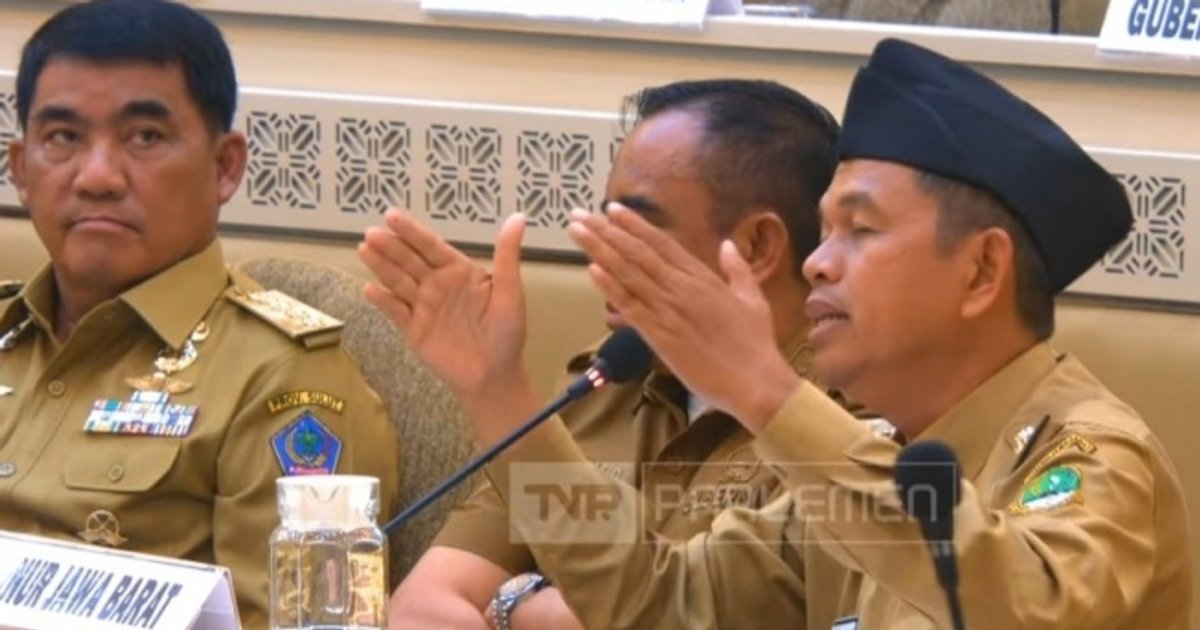 Ilustrasi artikel: dedi mulyadi di juluki gubernur konten