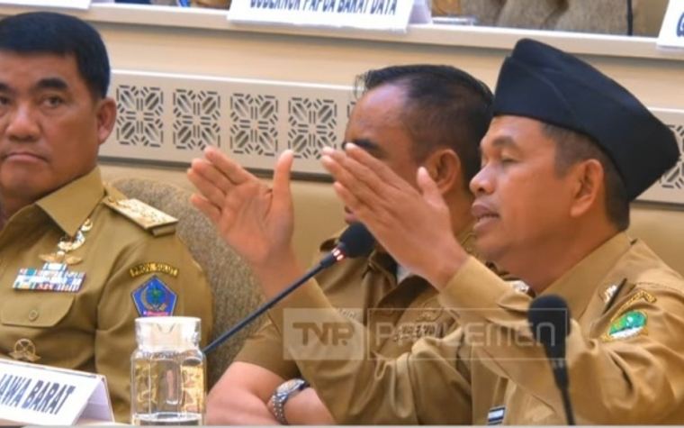 dedi mulyadi di juluki gubernur konten