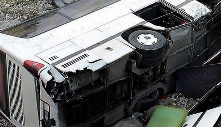 13 tewas, 29 terluka akibat bus jatuh ke jurang di Kolombia