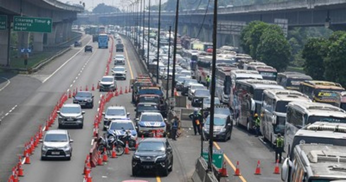 Ilustrasi artikel: Volume Kendaraan Terus Meningkat, Tol Japek Berlakukan Contraflow
