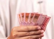 Rupiah Rebound di Pengujung Pekan, Sempat Tembus Level 18.100 per Dollar AS