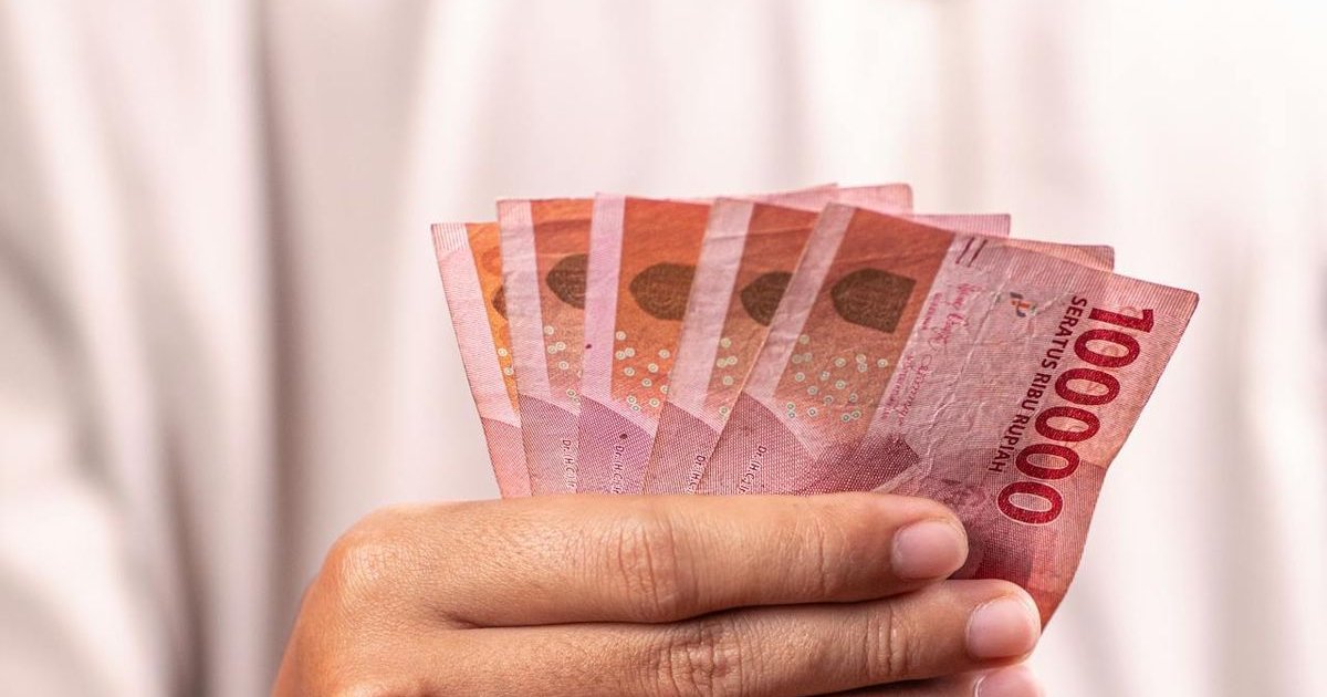 Rupiah Rebound di Pengujung Pekan, Sempat Tembus Level 18.100 per Dollar AS