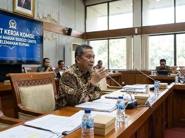 Program Makan Bergizi Gratis Disorot DPR, Rupiah di Rp18.100
