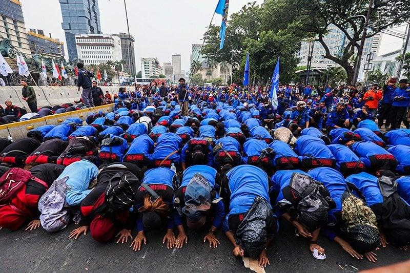 Partai Buruh dkk menggugat puluhan pasal dalam UU Ciptaker.