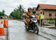 ASN Viral Terobos Jalan Cor di Pekalongan: Aksi Nekat yang Bikin Heboh