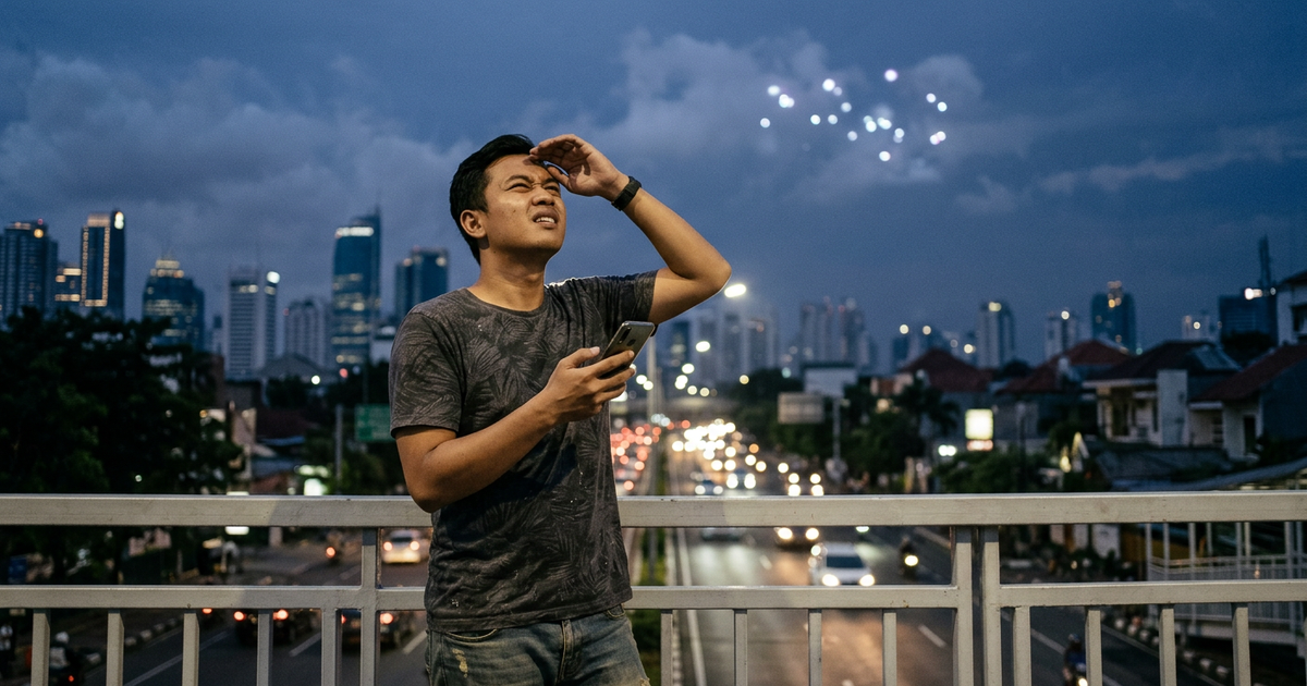 Ilustrasi artikel: Viral! Cahaya Aneh di Langit Jakarta Diduga Drone atau Fenomena Lain?
