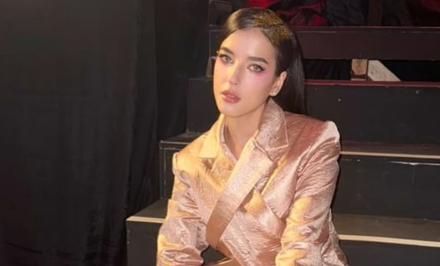 Desta dan Tasya Farasya selamat dari insiden atap lapangan padel yang tiba-tiba ambruk saat mereka berada di lokasi.