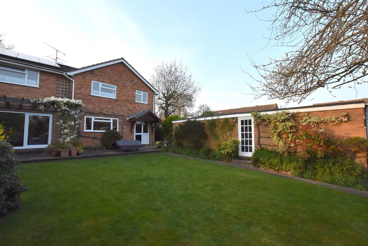 Masefield, Hitchin, SG4 0QB - 2