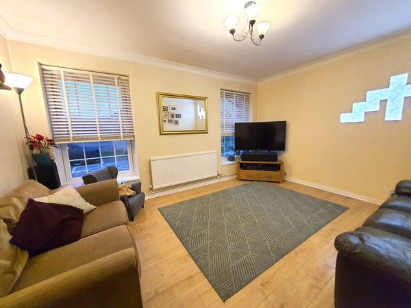 2 Bedroom Ground Floor Flat