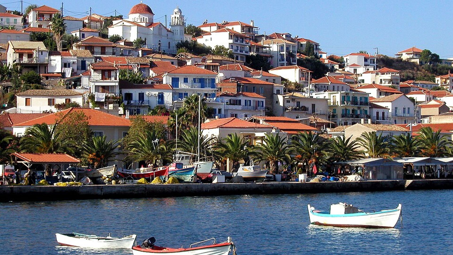 Koroni Castle: Medieval Fortress & Coastal Views in Messinia