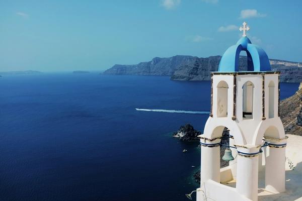 Greece Colors: The Blue, White & Hidden Hues of Hellas