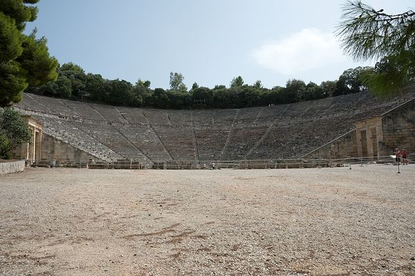 Epidaurus Festival 2026: Ancient Theater Performances Guide