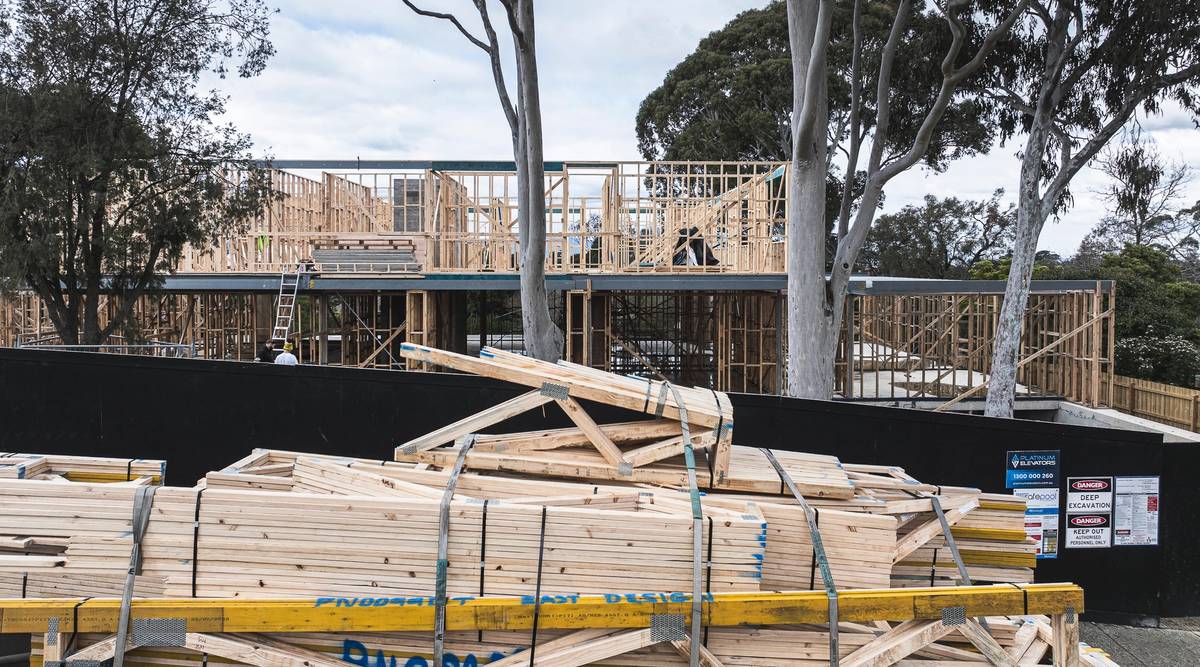 Roof Trusses, Box Gutters & Roofing