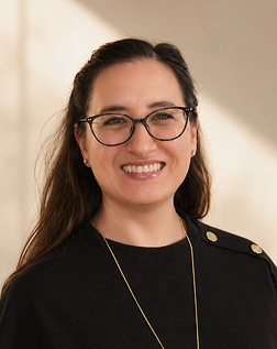 Headshot of Mei-Lin Robertson