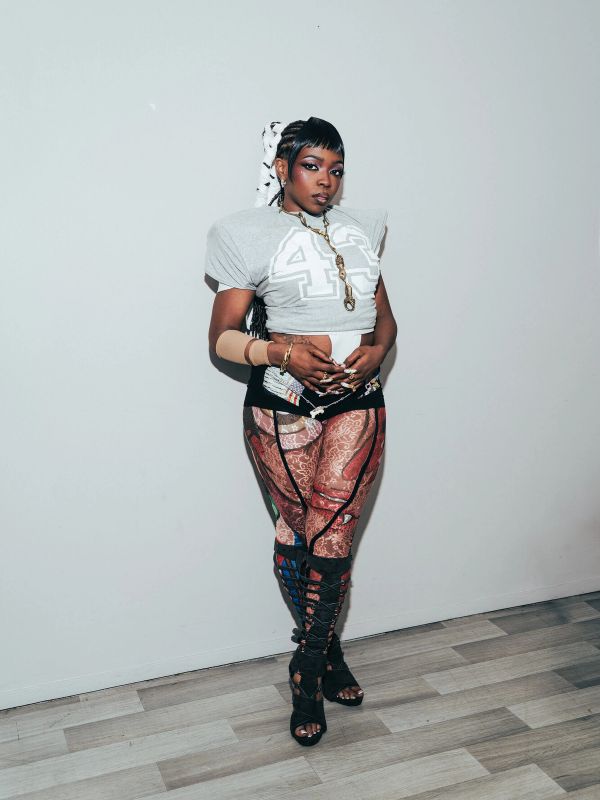 Theodora — Live Shows