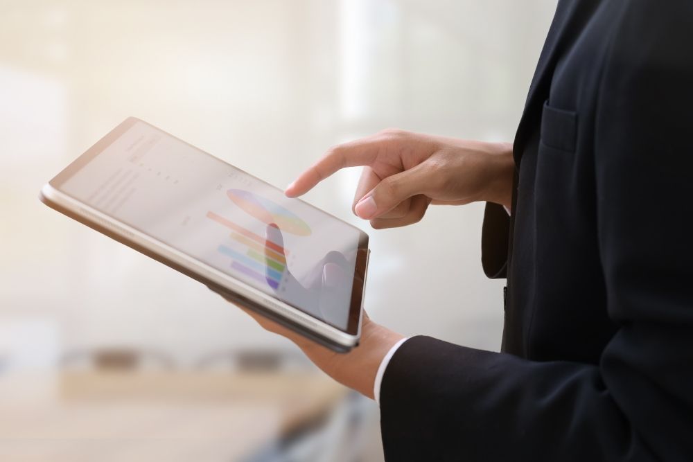 Die Suche von Führungskräften mit ausgeprägtem Gespür für Digitalisierung bleibt eine der größten Herausforderungen für Unternehmen