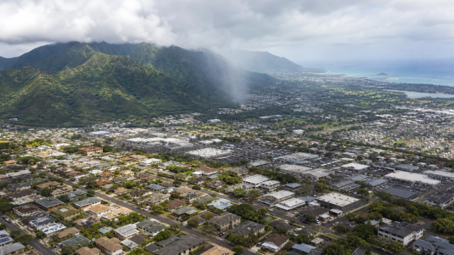 Oahu Microclimates: How Your Neighborhood Impacts Your Roof