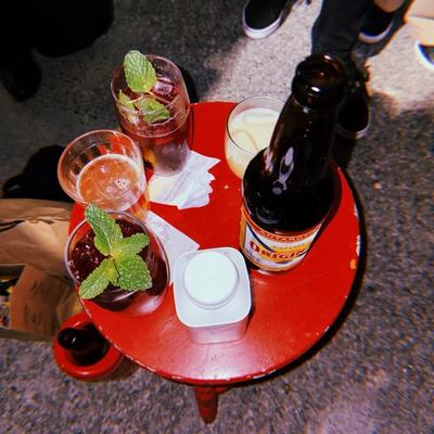 Sundays por Natalia Perrella