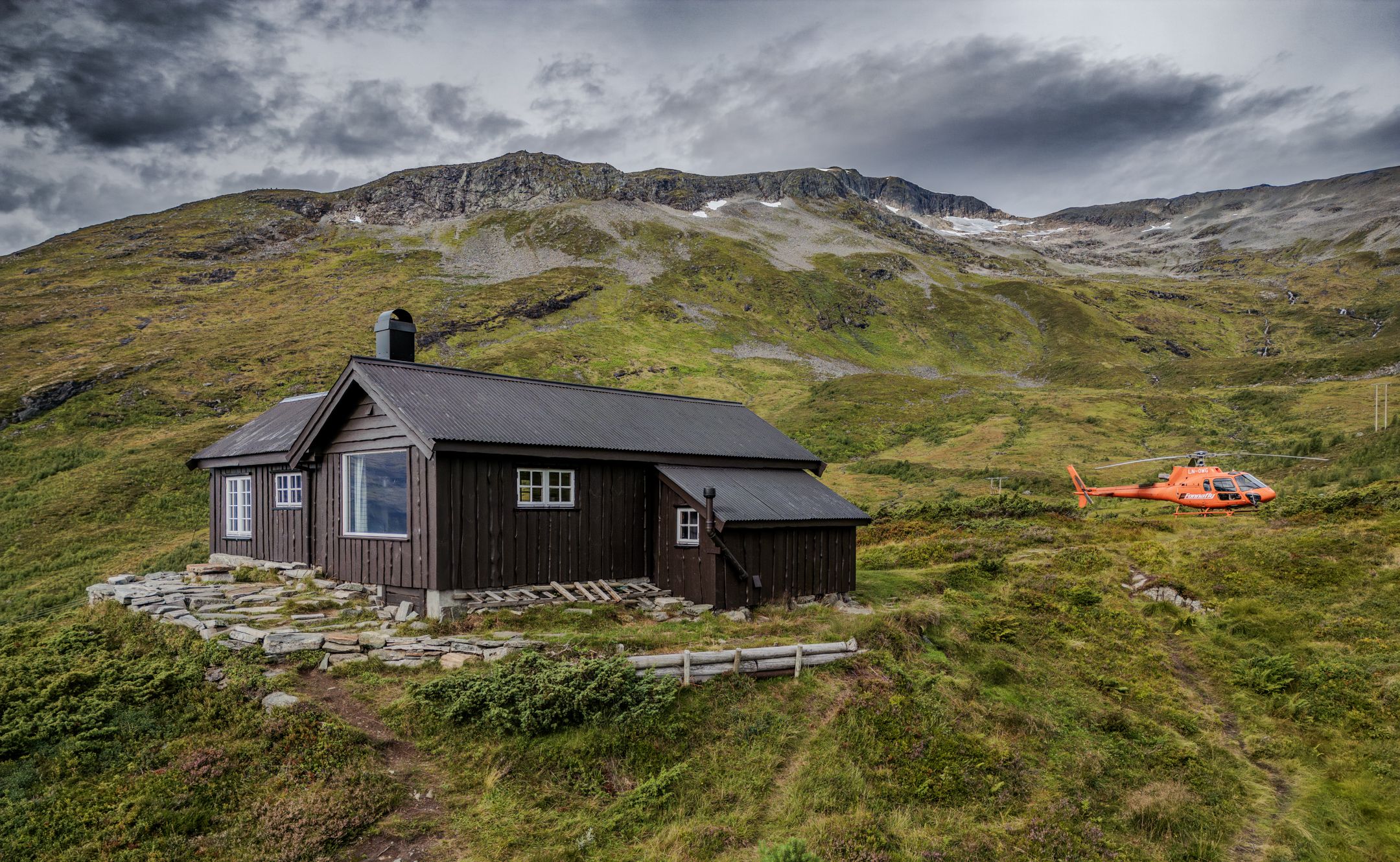Ljøsætra cabin by Zippy Downing