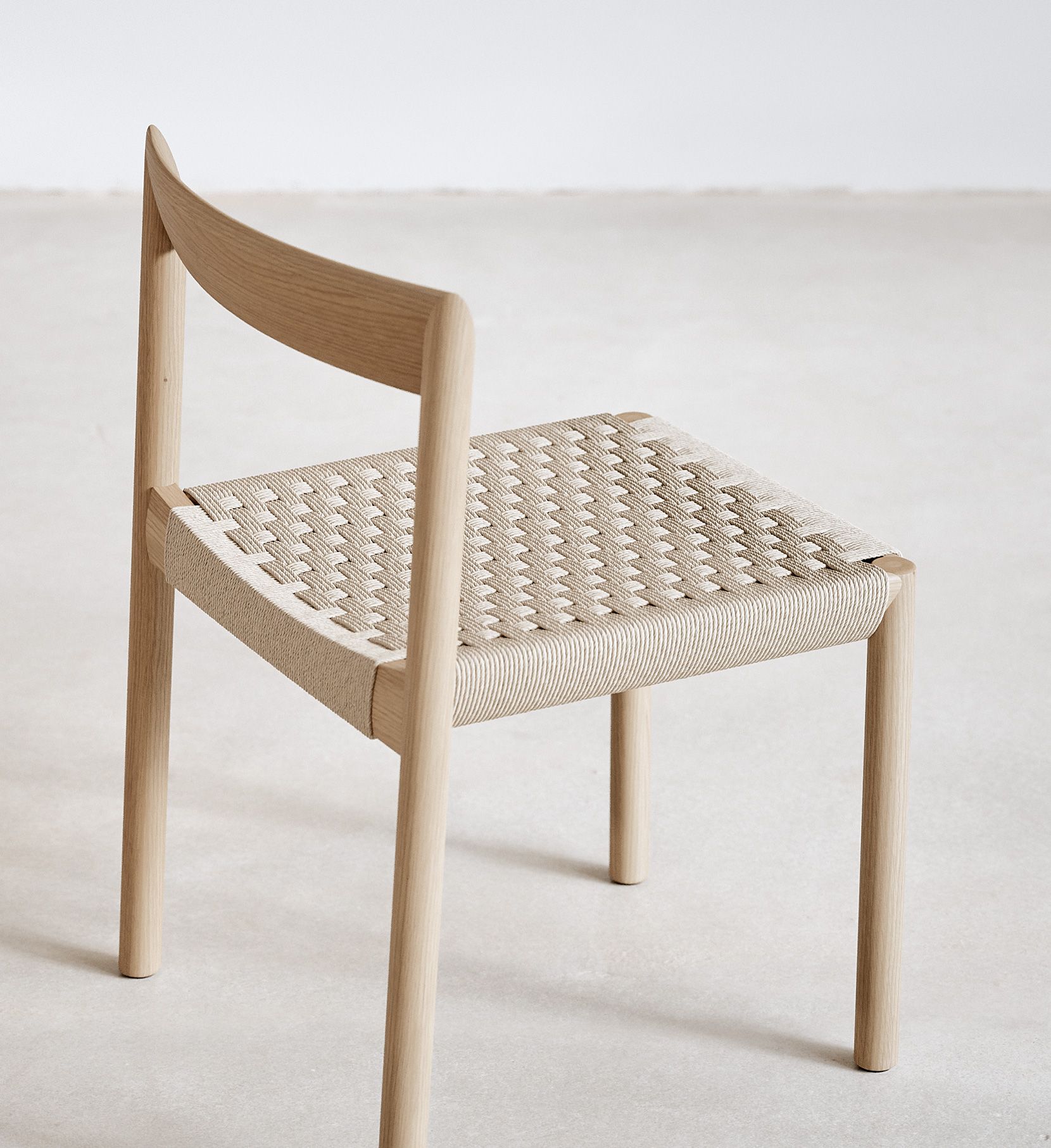 Stax Paper Cord Seat