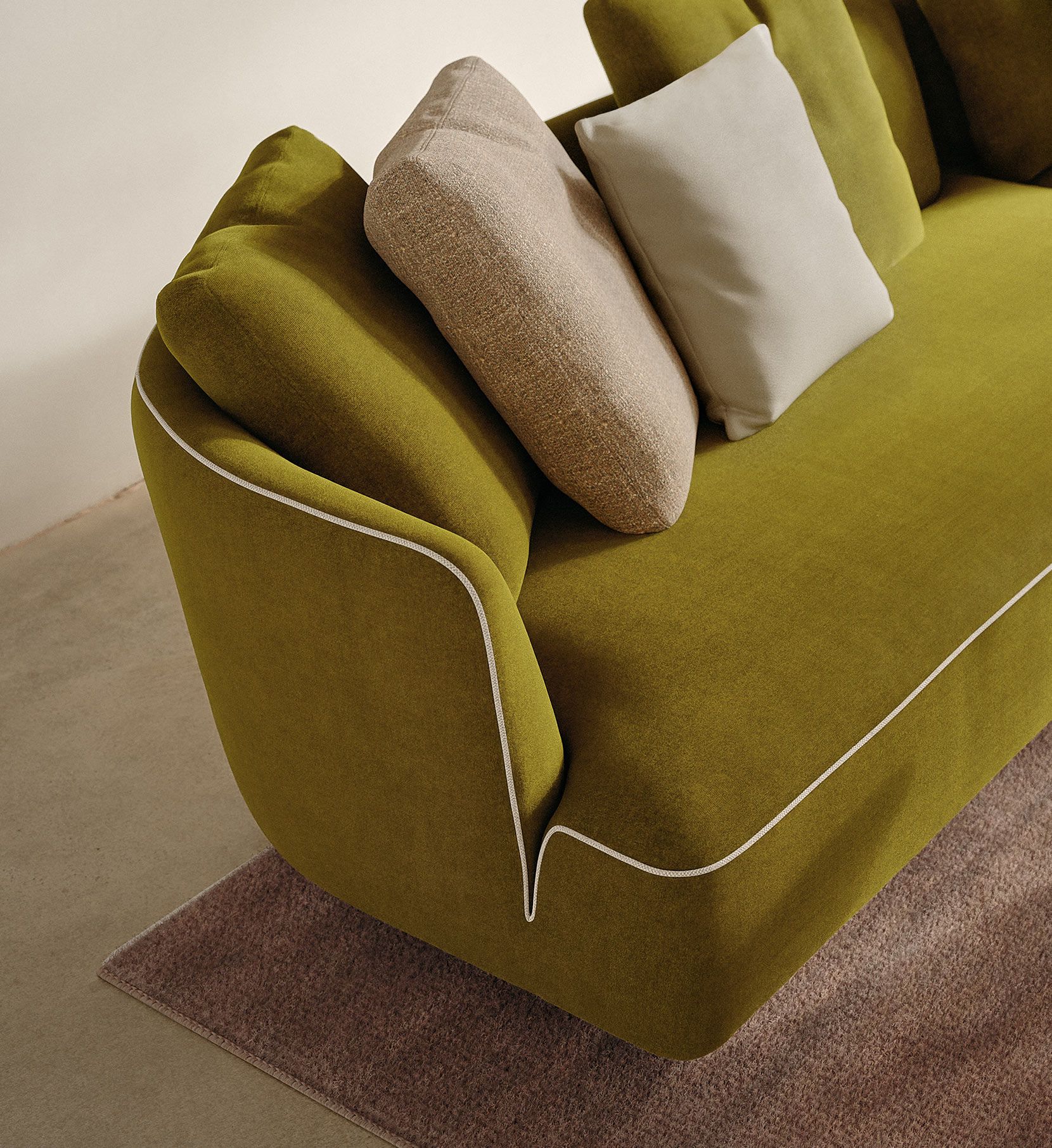 Max Sectional