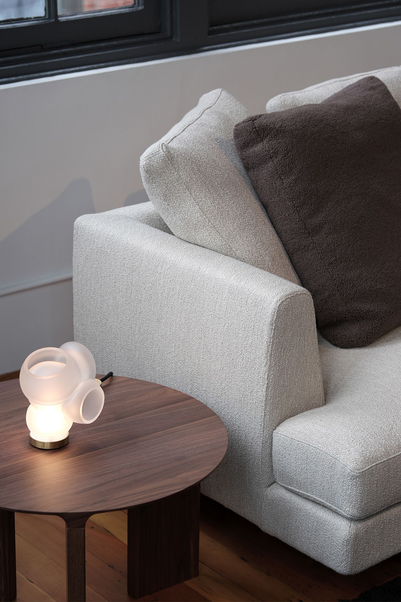 Grant sofa