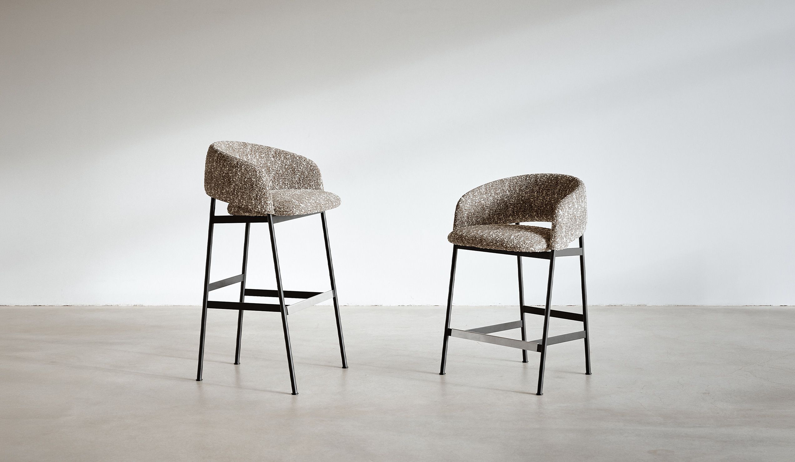 Collar Stool