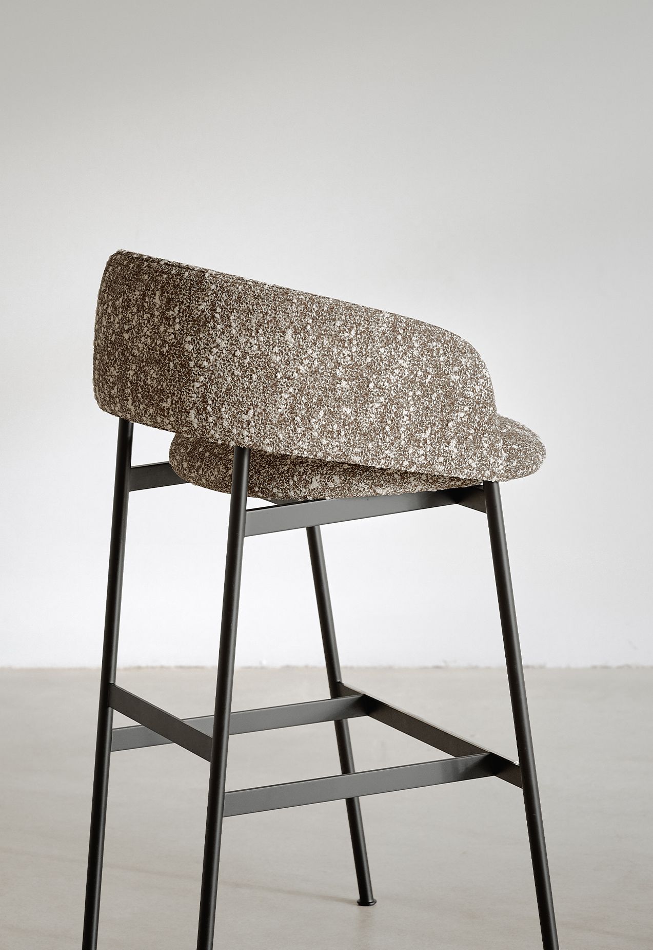 Collar Stool