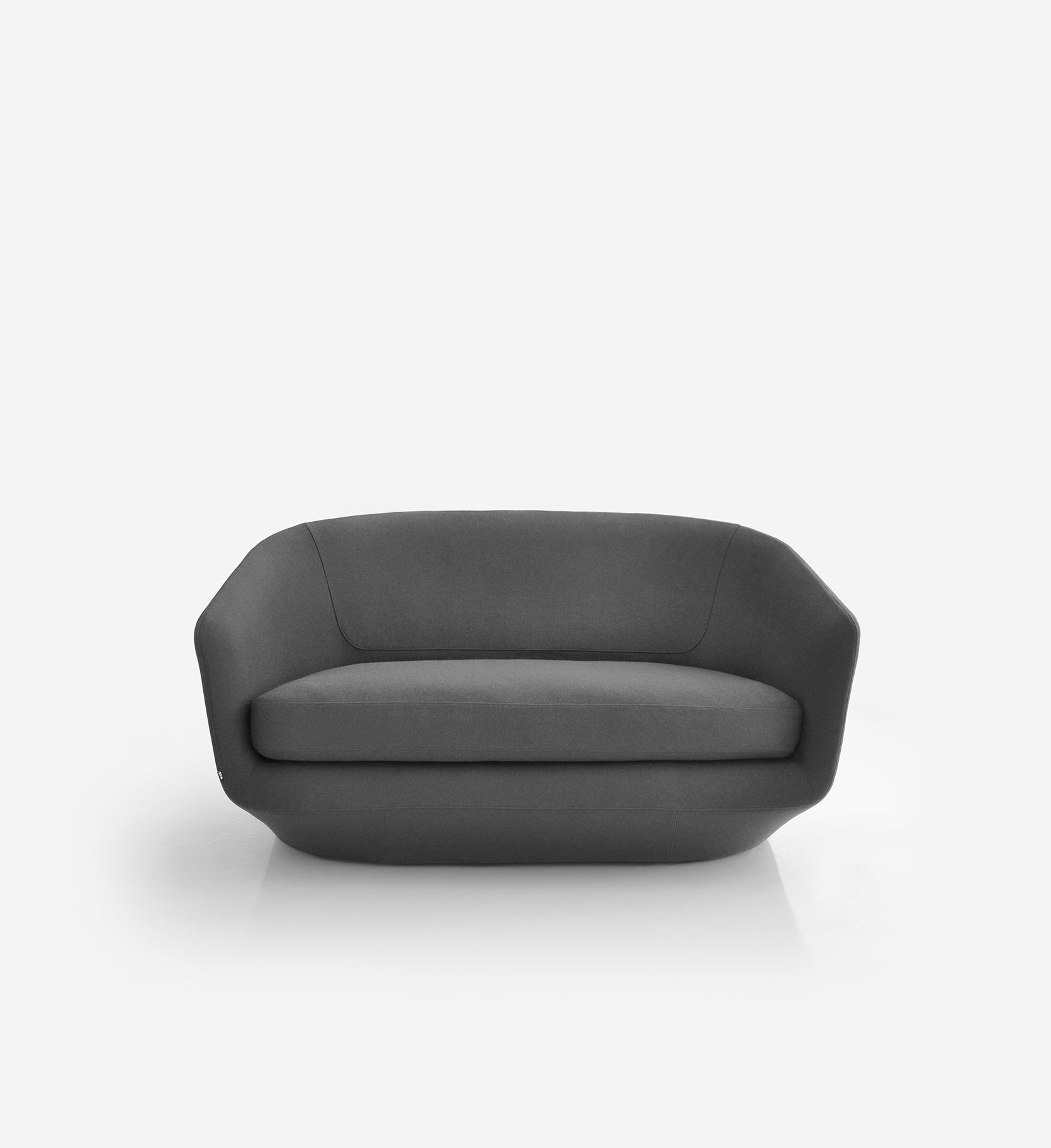  U Sofa