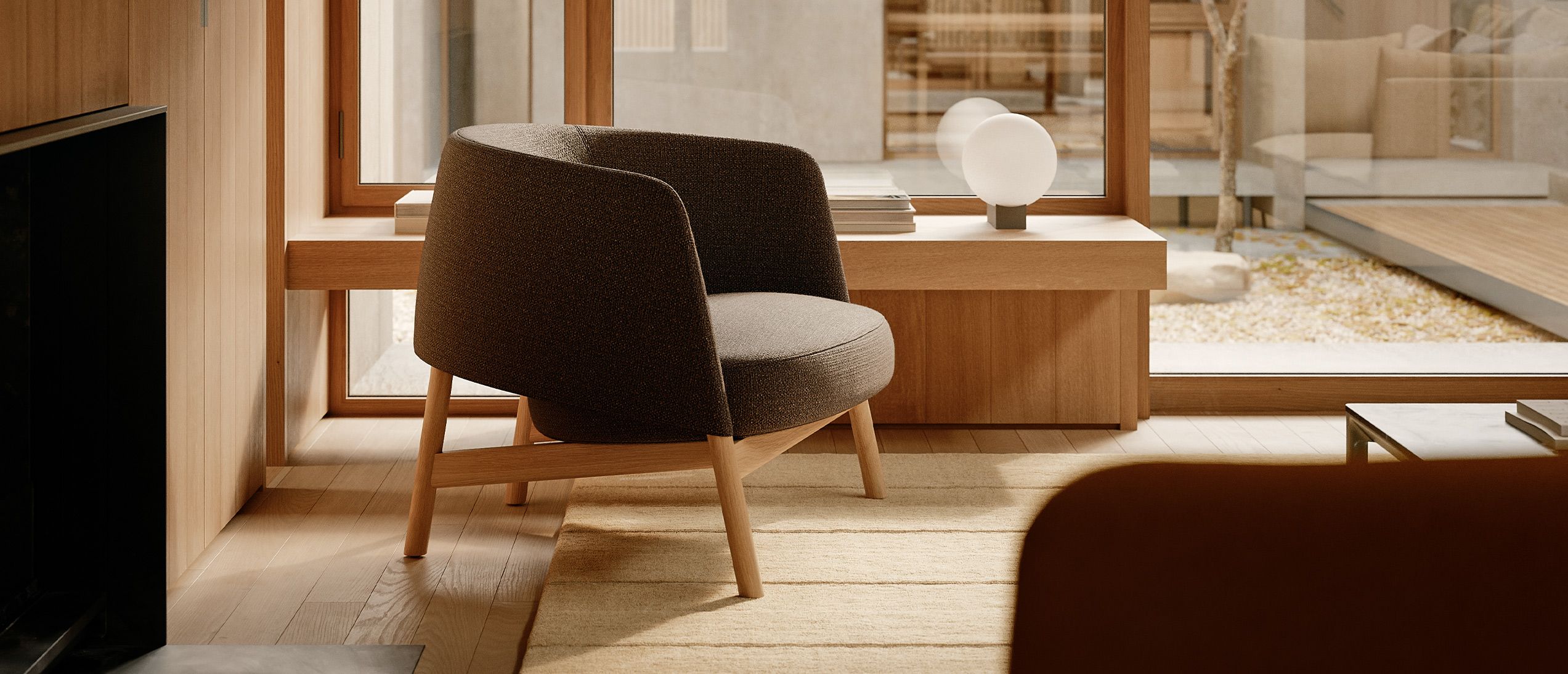 Collar Grand Lounge Chair