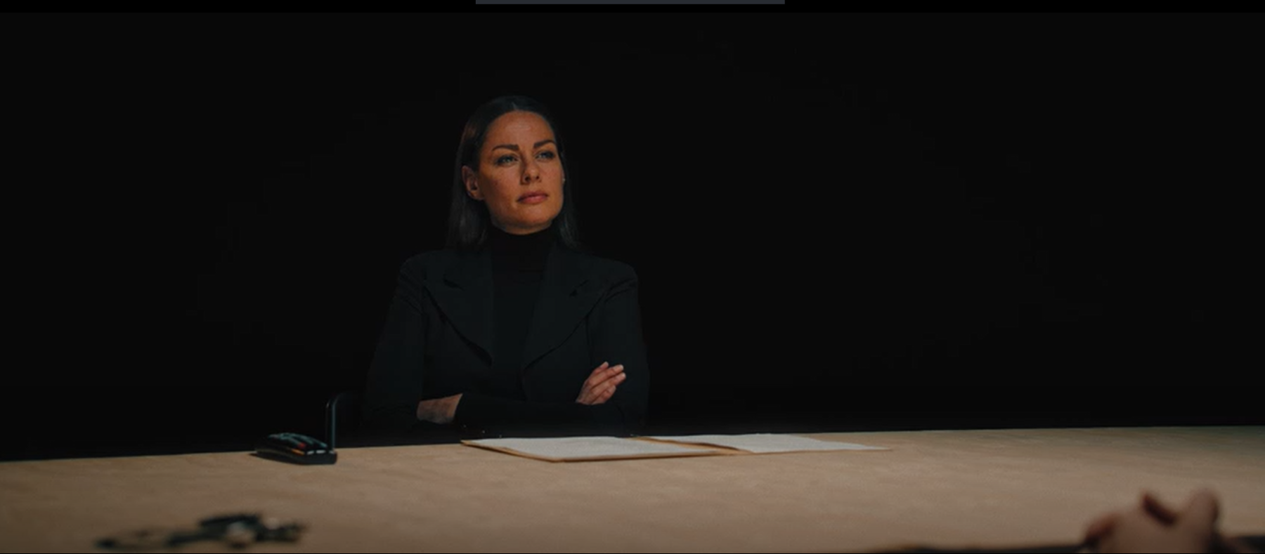 Vivian Ólafsdóttir sem hið glæsilega illkvendi, X.....