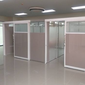 ประตูบานเลื่อน กั้นออฟฟิศ