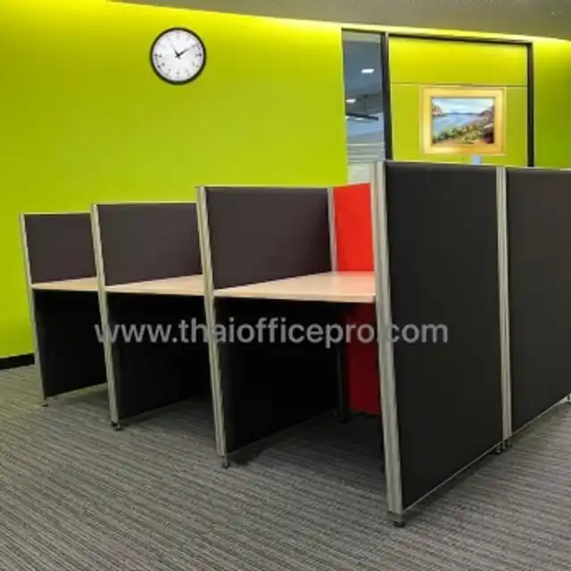 โต๊ะคอลเซ็นเตอร์ รุ่นเสาบาง พาร์ติชั่นทึบ สูง 1.2 ม หันหน้าชนกัน