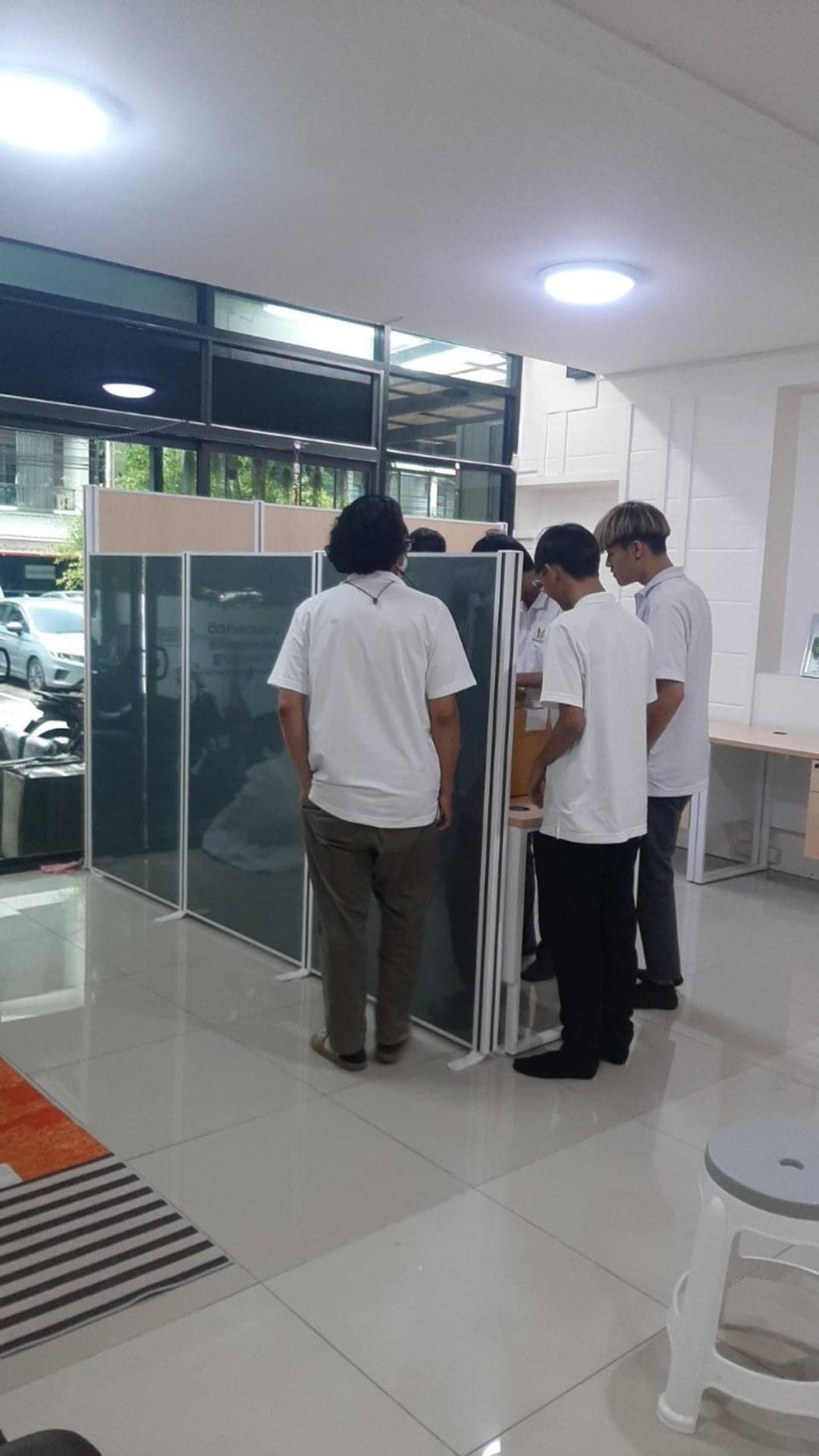 แมนพาวเวอร์ @ม.บี อเวนิว วัชรพล