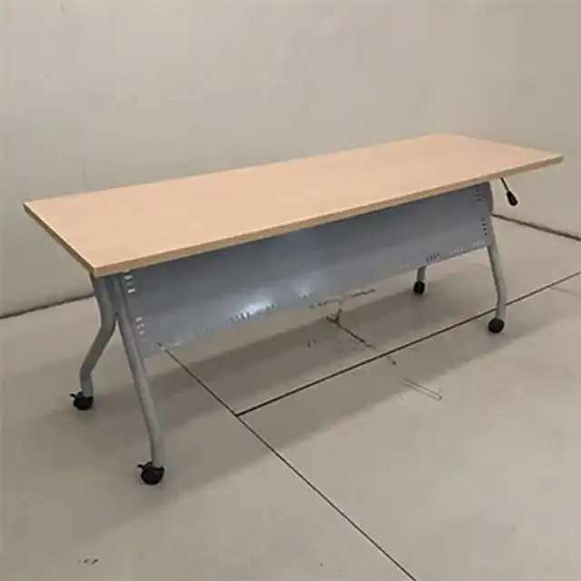 โต๊ะประชุมพับได้มีชั้นวางของ รุ่น โฟกัส เอส