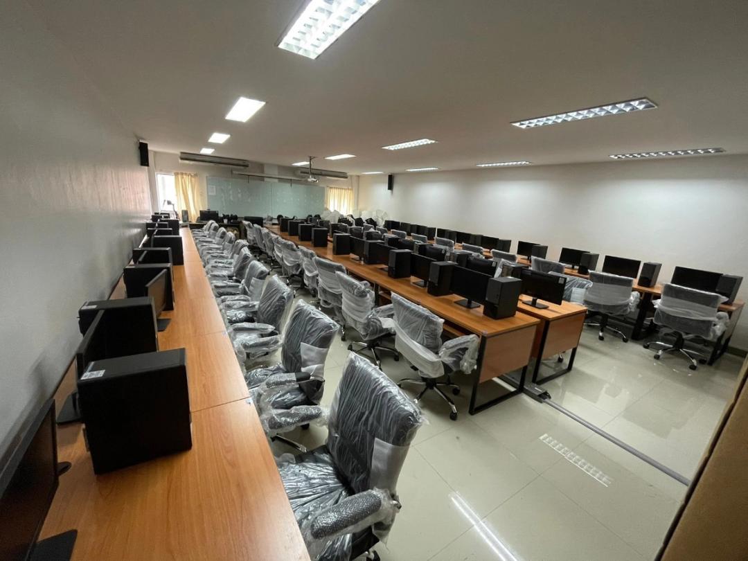 @ มหาวิทยาลัยเทคโนโลยีราชมงคลรัตนโกสินทร์ ศูนย์บพิต