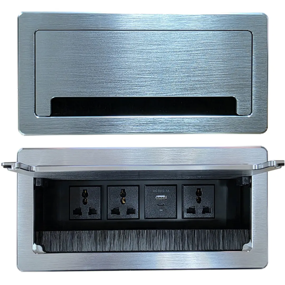 กล่องปลั๊กไฟหน้าโต๊ะ CH 1903-3 plug special