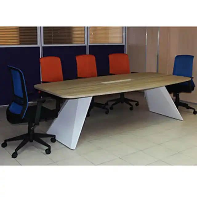 โต๊ะประชุม รุ่นเอ็มเพรส 8-18 ที่นั่ง