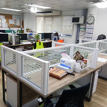 มินิสกรีน กระจกกรอบอลูมิเนียม